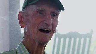 "I was alone on D-Day. Can you imagine?!" WWII Veteran Ed Manley's amazing story