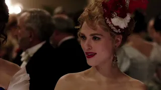 Katie McGrath as Lucy Westenra in Dracula 1x01 - "The Blood is the Life"