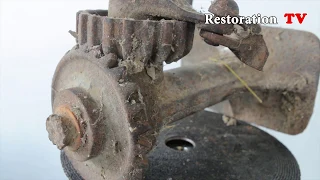 80 Year Old USA Spiral Jack - Perfect Restoration