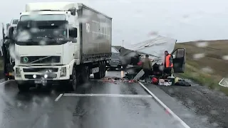 Видео 371. ДТП автовоза и газели