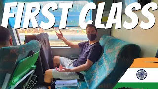 🇮🇳 ON AN INDIAN TRAIN FROM DELHI TO AGRA ( Gatimaan express AC sitting class)