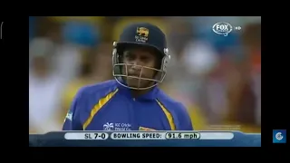 Shaun tait thrilling first over in final #cwc2007