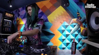 Miss Monique   Live @ Radio Intense