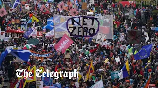 Cop26: Tens of thousands of protesters demand action on climate change