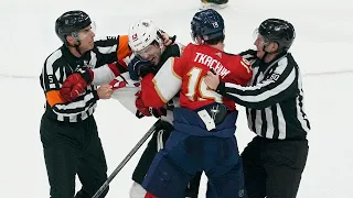 Florida Panthers vs New Jersey Devils near end of the game scrum