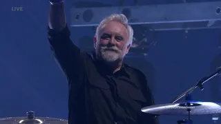 FOO FIGHTERS ft  ROGER TAYLOR