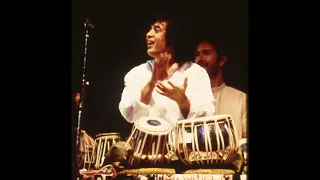 Ustad Zakir Hussain - Tabla solo