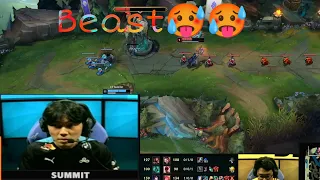 C9 Summit terrorizing DIG FakeGod in top lane