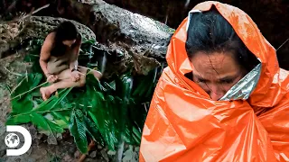 Jessica sofre hipotermia e é forçada a abandonar o desafio | Largados e Pelados | Discovery Brasil