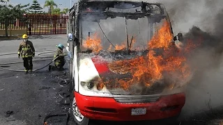 Tensión en Jalisco por bloqueos e incendio de vehículos