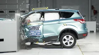 2013 Ford Escape driver-side small overlap IIHS crash test