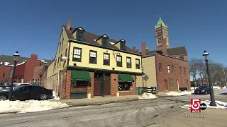 Visiting the oldest bar in Lowell