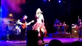 EDURNE SOY CAPAZ (PAINKILLERTOUR ALCORCON)