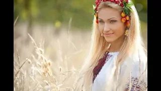 Russian women in ethno dresses