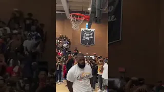 LeBron James at the Drew League is going to break the internet 🍿