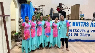 Ministério de Dança EMUNAH - Santificação + A Igreja Vem