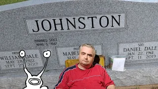 Famous Home & Grave of DANIEL JOHNSTON