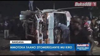 Ttuntu:  Emmotoka ttaano  zitomeraganye ku luguudo lwe Nansana mu kiro.