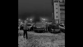 Челябинск: четверо разбили битами Land Cruiser