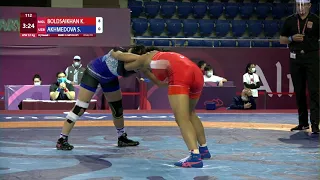 Round 1 WW - 57 kg: K. BOLDSAIKHAN (MGL) v. S. AKHMEDOVA (UZB)