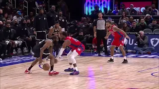 James Harden ran out of gas on this play VS Pistons #Shaqtin