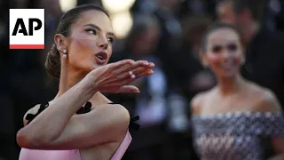 Cannes Fashion: Alessandra, Penelope and Kelly bring glamour