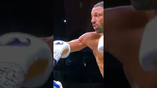 KELL BROOK HURTS AMIR KHAN TWICE  IN THE FIRST ROUND