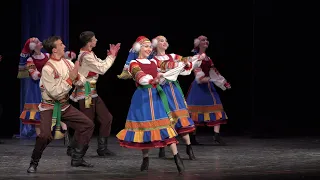 «Воронежские пересеки», ансамбль «Счастливое детство». "Voronezh crossings", ens. "Happy Childhood".