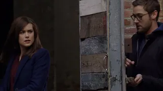 The Blacklist, Tom attacking Liz scene 1x17 Ryan Eggold, Megan Boone