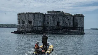 The MYSTERIOUS Abandoned Fort In The Ocean | A Lost World