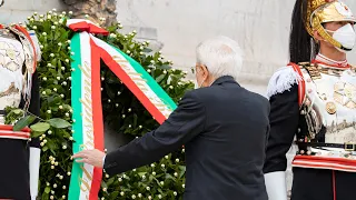 2 Giugno, il Presidente Mattarella all’Altare della Patria