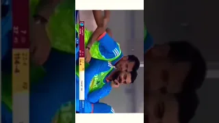 Rohit Sharma beating to yuzi chahal 🤣 #cricket #viral #shorts #viratkohli