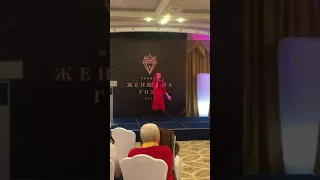Ева Аш - Их хоб дих цу фил либн - Мероприятие Женщина Года 2017