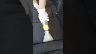 Upholstery cleaning, car seats washing, cleaning with Karcher Puzzi 10/1