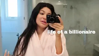 Kylie Jenner being RICH for 3 minutes straight