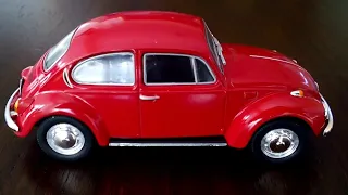 De Agostini Volkswagen Beetle 1302LS Model 1/43