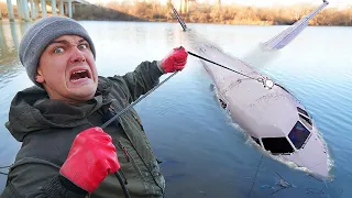 Found Fallen Airplane Underwater While MAGNET FISHING!