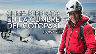 Ascenso al COTOPAXI (5,897 m) con un clima perfecto, muy pocas veces se deja ver de esta manera!!!