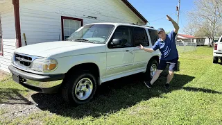 I Bought a Broken Mint 1998 Ford Explorer for $500 Can we Fix it?