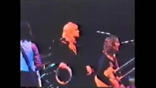 26 Paul McCartney & Wings - Hi Hi Hi (ROCKSHOW 1976)