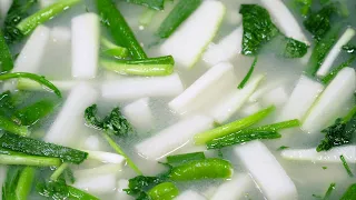 국물맛이 깔끔한 열무 동치미. 시원한 물김치 하나면 여름 무더위도 걱정 끝! | Dongchimi (Water Kimchi)