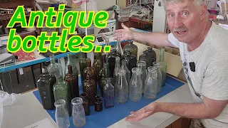 An Auction Lot of Antique Bottles! Let's Unbox & Price them for the Shop! Wins from ABCR Auctions!