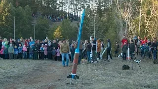 "Соревнования по ракетомодельному спорту в Бийске" (Будни, 12.04.19г., Бийское телевидение)