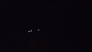 Mysterious Moving Lights in Sky; UFO 👽or Optical Illusion ?