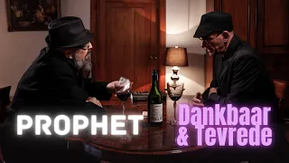 Dankbaar en Tevrede deur Prophet