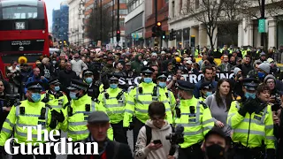 Scuffles erupt at anti-lockdown protest in London