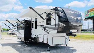 Three bedroom! Two Full Bath Luxury Bunkhouse Fifth Wheel - 2021 Keystone Avalanche 390DS