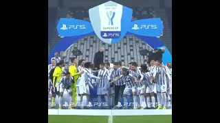 Juventus celebrating their super cup win