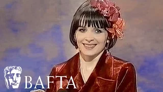 Juliette Binoche's Emotional Acceptance Speech for The English Patient in 1997