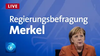 Bundestagsabgeordnete befragen Kanzlerin Merkel